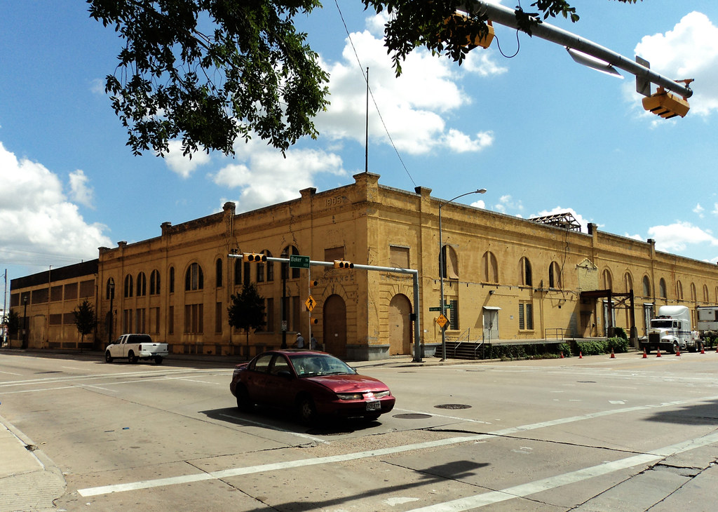 Peden Warehouse, 700 N. San Jacinto, Houston, Texas 091110… Flickr