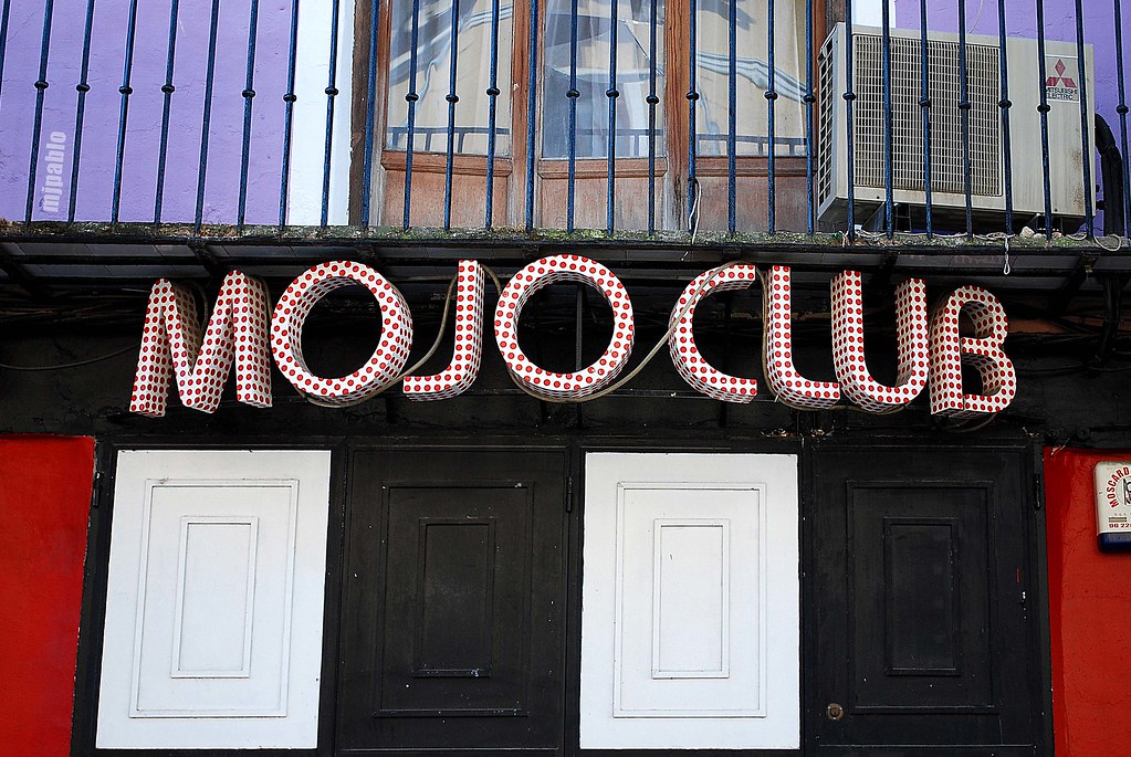 Mojo Club . Pues eso, pa' mojá. .The word mojo in Spanish,… Flickr