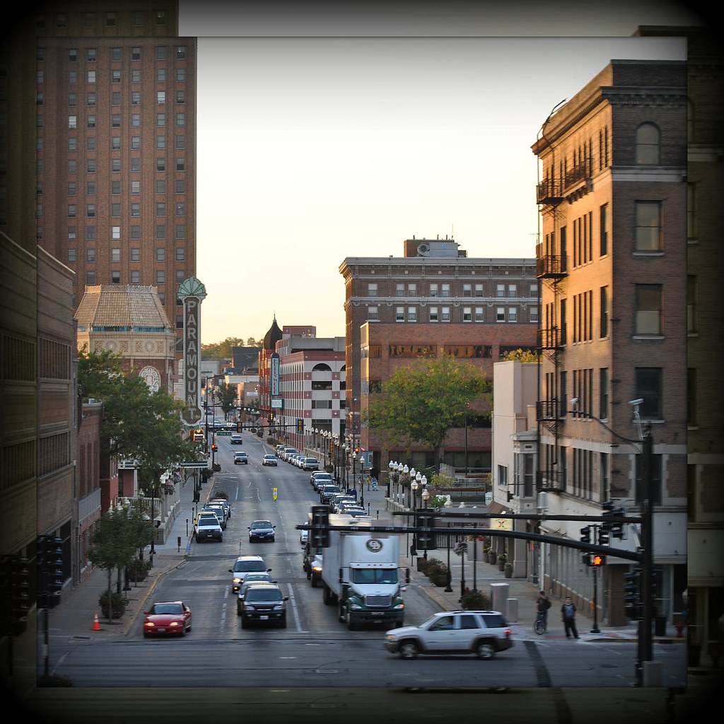 Aurora Illinois From California Zephyr Before white settle… Flickr