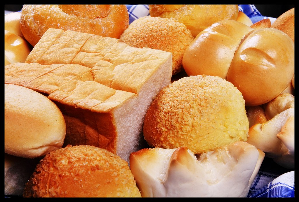 Mang Tinapay a photo on Flickriver