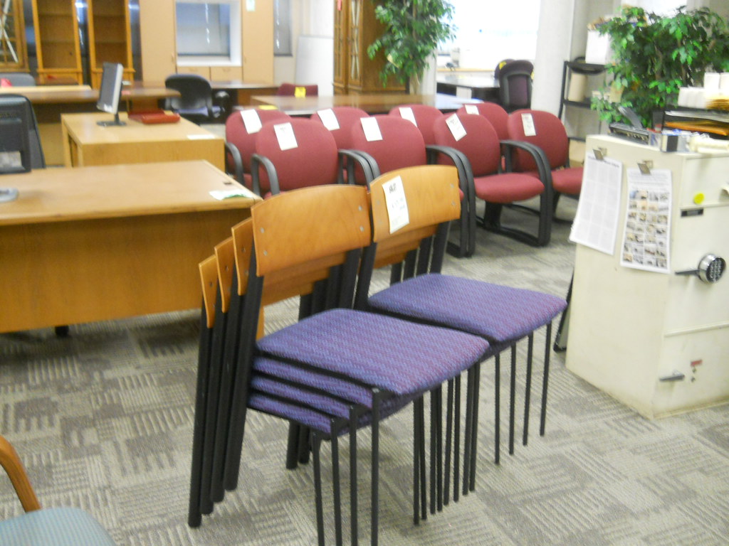 11261 004 Office Furniture Liquidators Inc. 5561 South