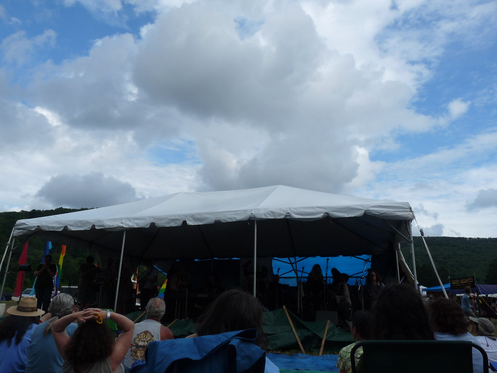 p2180776.jpg Falcon Ridge Folk Festival; Hillsdale, NY Jul… Flickr