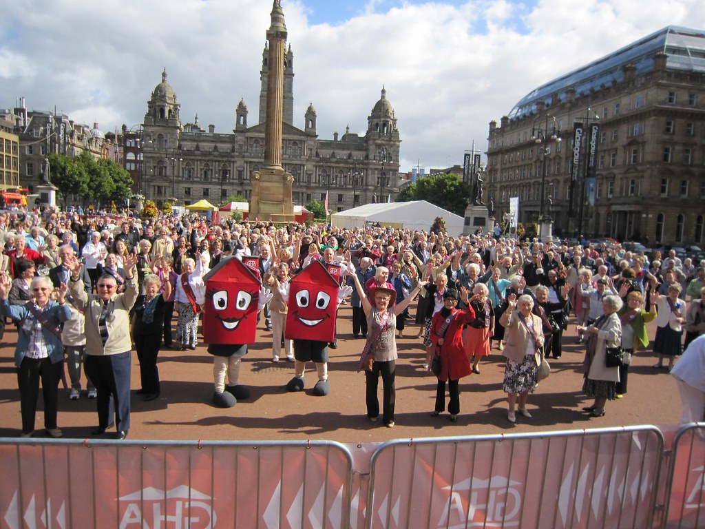 World Record Tea Dance for Glasgow 62 Helloooo Glasgow … Flickr