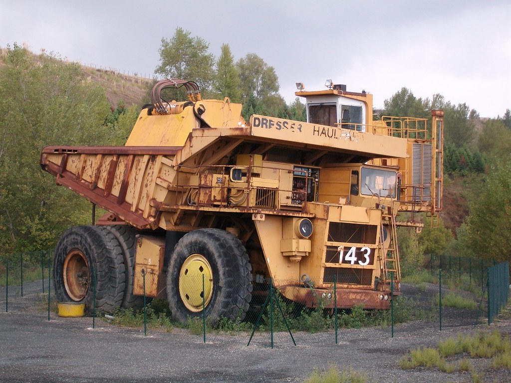 DRESSER HAULPAK Dumper (tomberau rigide) 143 Photo prise … Flickr
