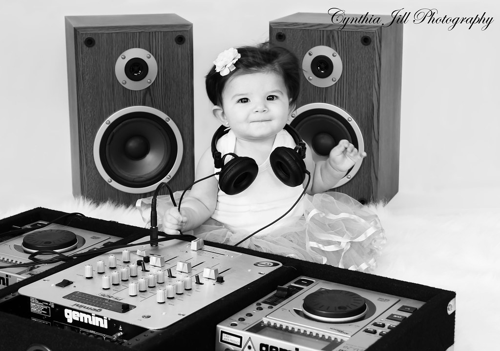 Baby DJ site Facebook www.f… Flickr