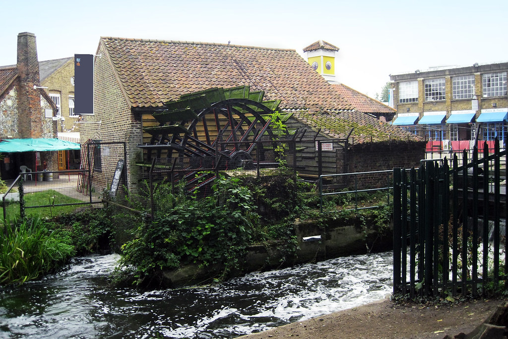 Merton Abbey Mills, London SW19 Site of the William Morris… Flickr