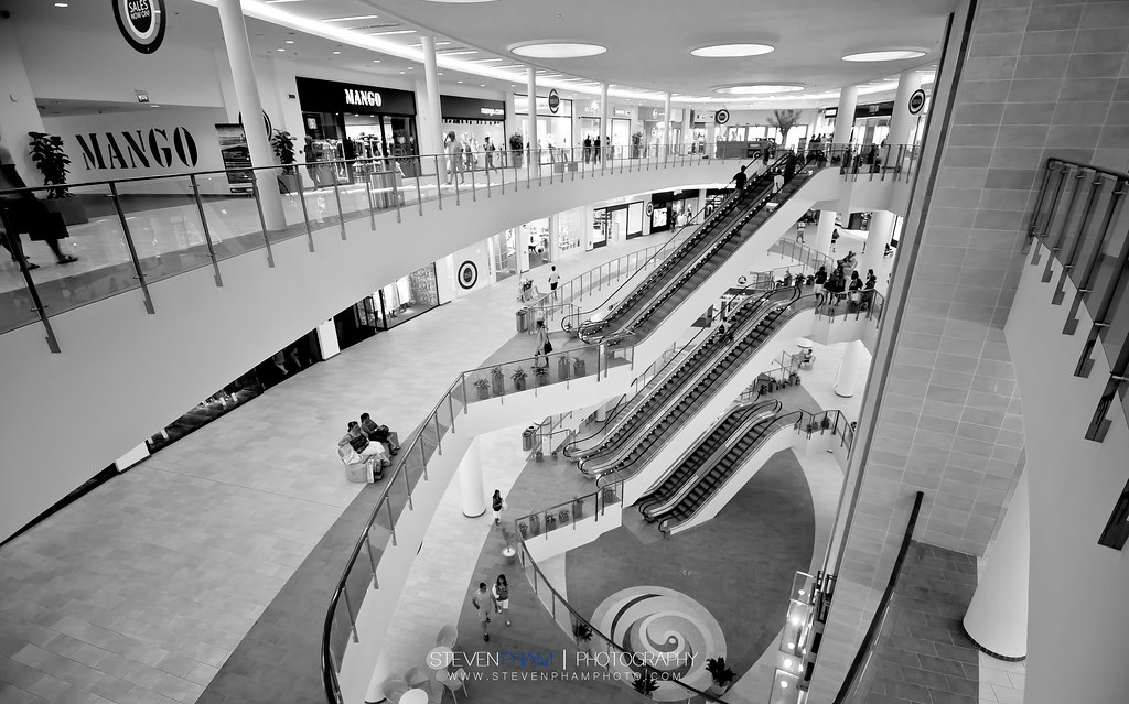 The Point Shopping Mall Malta The largest shopping mall … Flickr