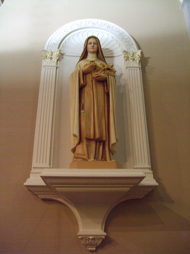 St. Mary Catholic Church, Beaverville, IL catholicsanctuaries Flickr