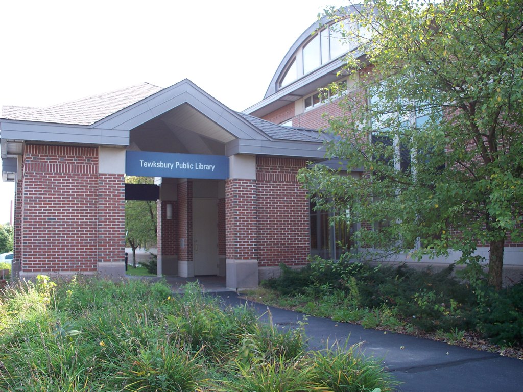 Tewksbury Public Library Open House 9/22/10 Massachusetts Library
