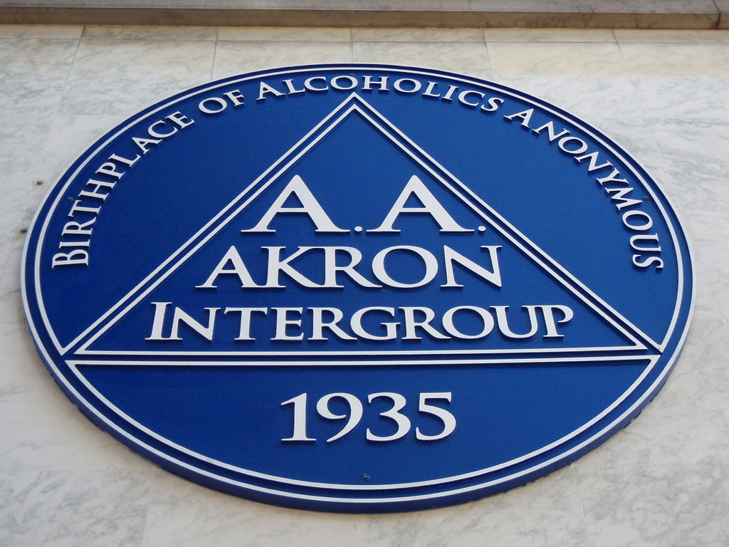 AA Akron Intergroup clearspringswimmer Flickr