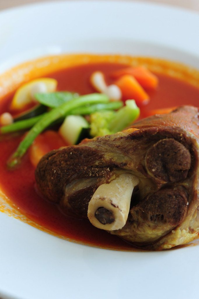 French lamb shank DSC_9133 (cut and braised with five sp… Flickr