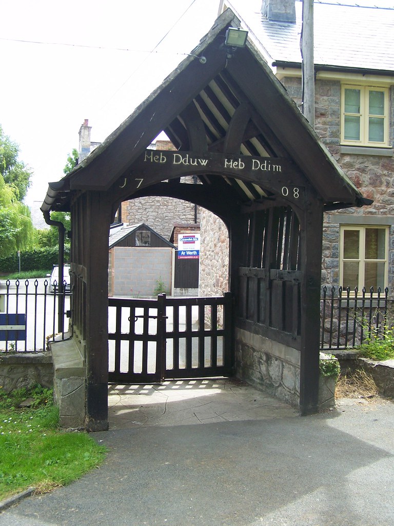 Wales, Llanfair Dyffryn Clwyd "Without God..." Oak Lychg… Flickr