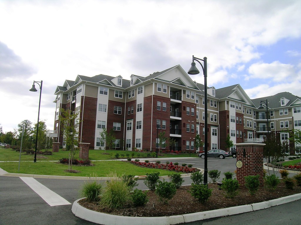 Verena at The Reserve Williamsburg VA The Reserve at Willi… Flickr