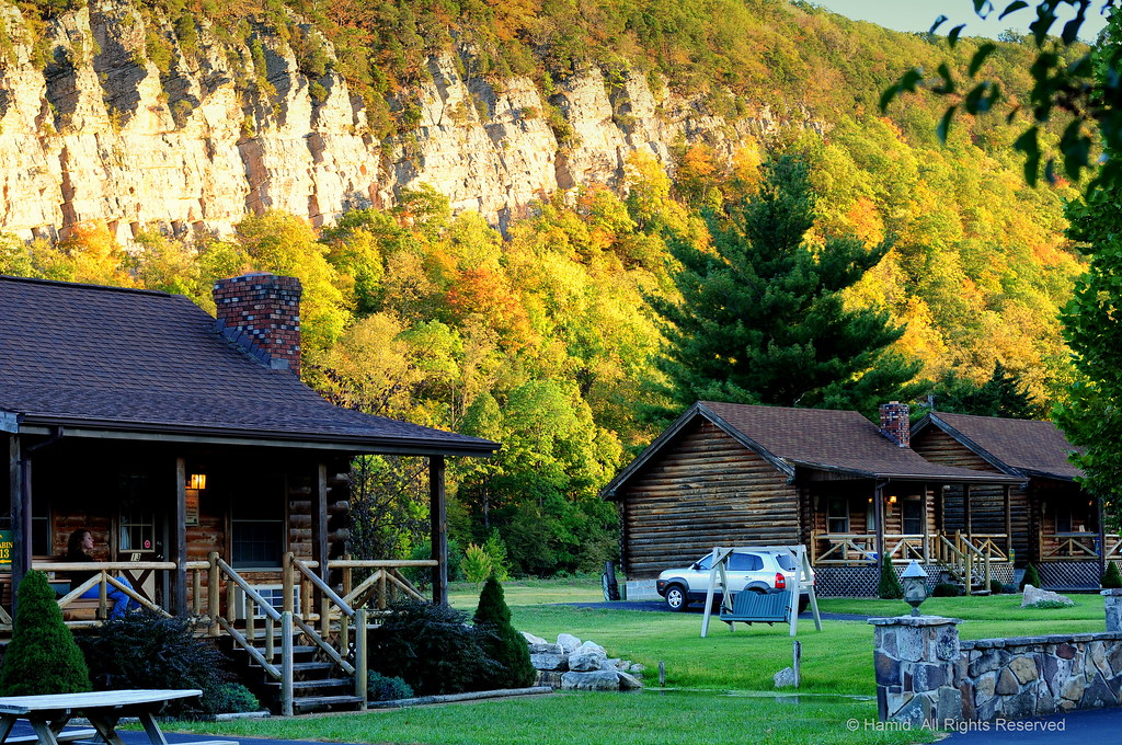 LOG CABINS FOR RENT BEAUTIFULLY SET RESORT IN SHENONDOAH… Flickr