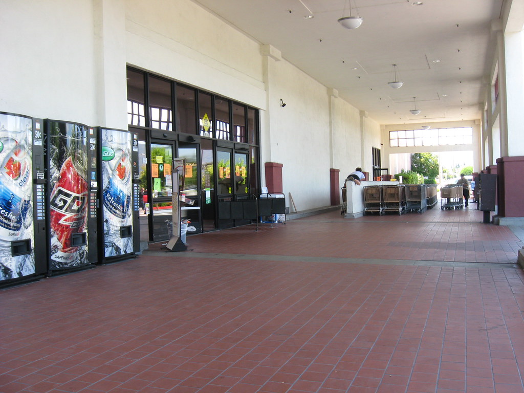 Parkview GEM San Jose,CA Former Parkview GEM Discount Stor… Flickr