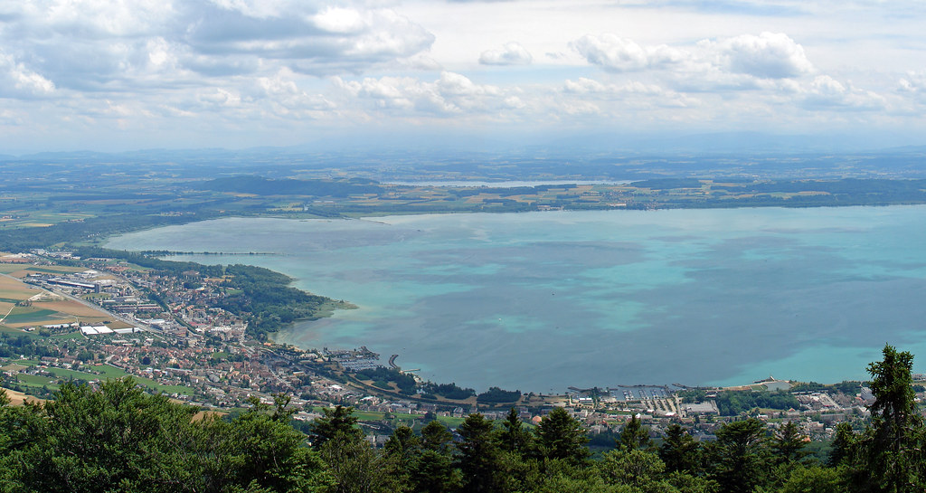 Chaumont Panorama Aussicht vom Turm Chaumont auf den Neuen… Flickr