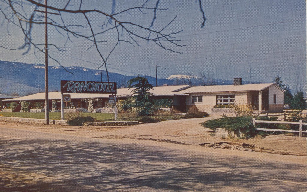 Ranchotel Tehachapi, California "Sleep in Quiet" AMHA an… Flickr