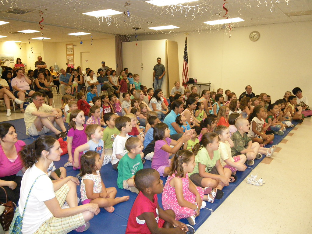 Make a Splash with Magic Jim Roselle Park Veterans Memorial Library