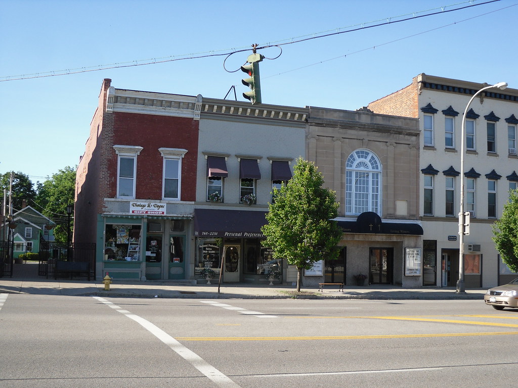 Le Roy, New York Le Roy, New York Doug Kerr Flickr