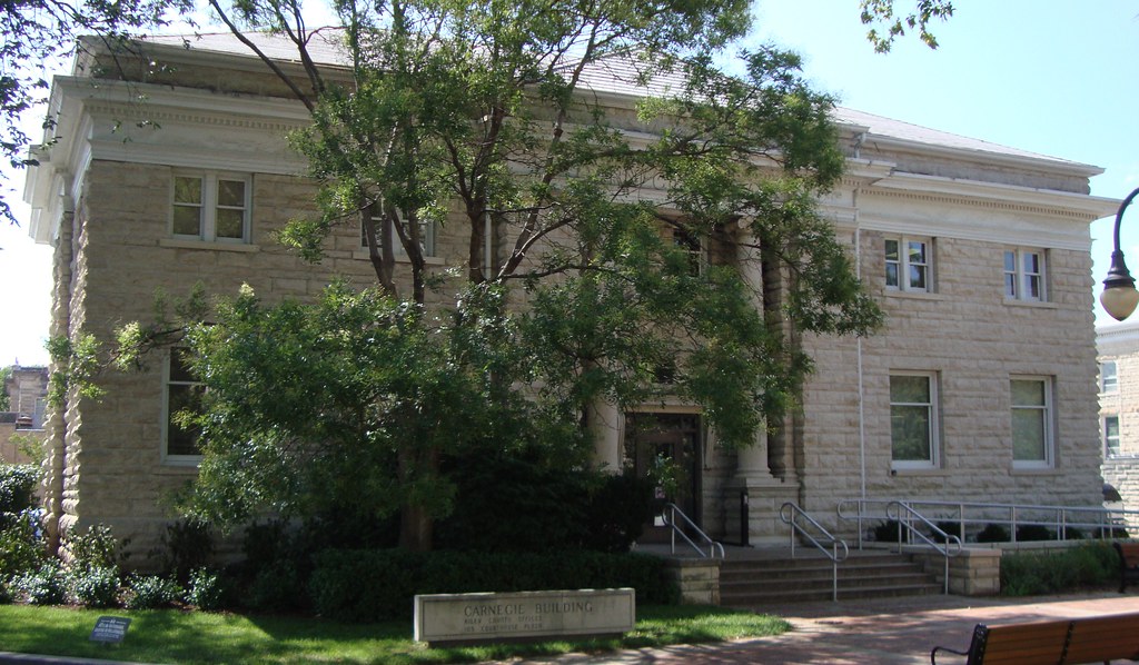 Old Carnegie Library (Manhattan, Kansas) Located next to t… Flickr