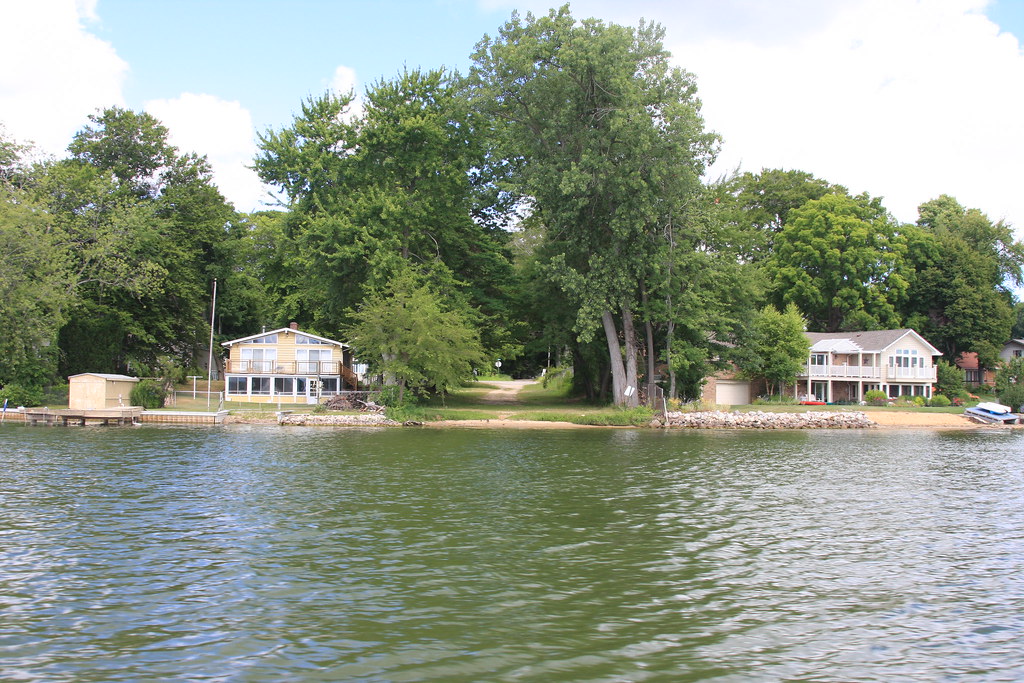 PawPaw Lake Shoreline PawPaw Lake Shoreline 2009 Flickr