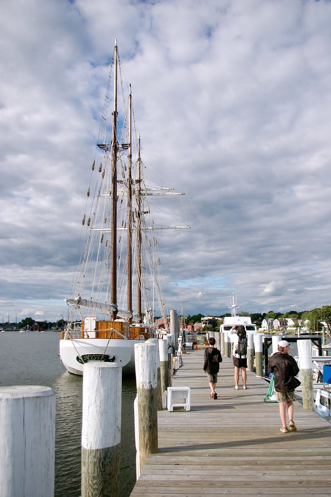 Mystic river gondapx Flickr