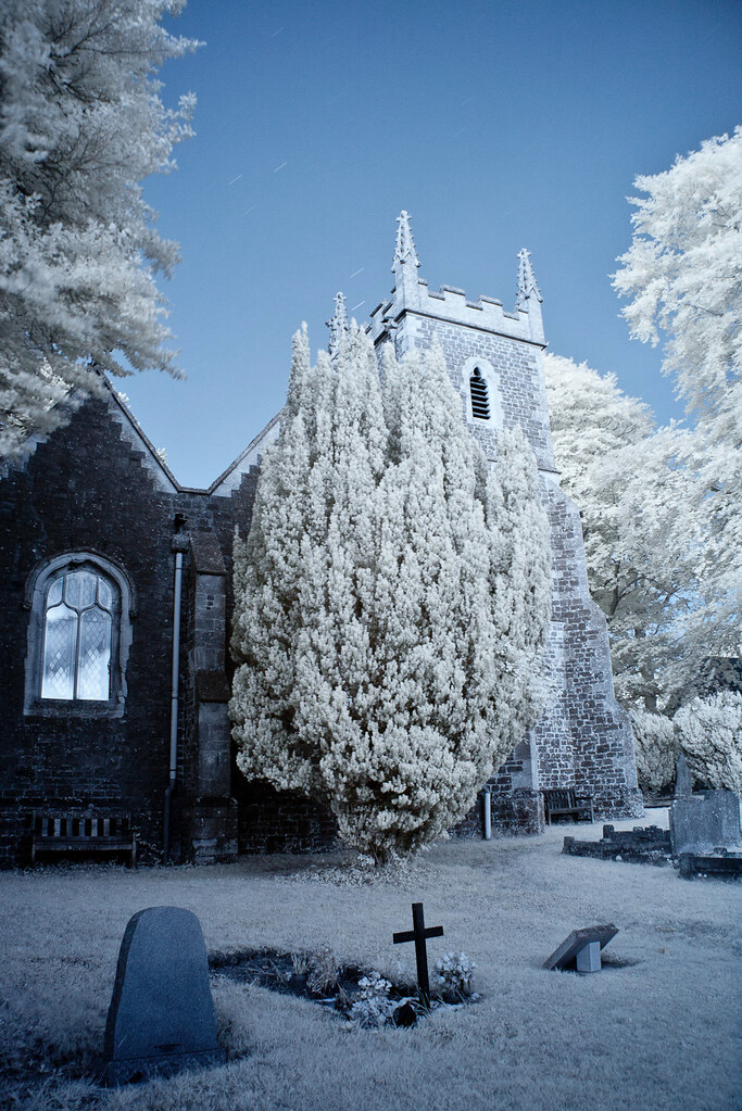 St Adeline's Church, Little Sodbury IR exposure after ni… Flickr