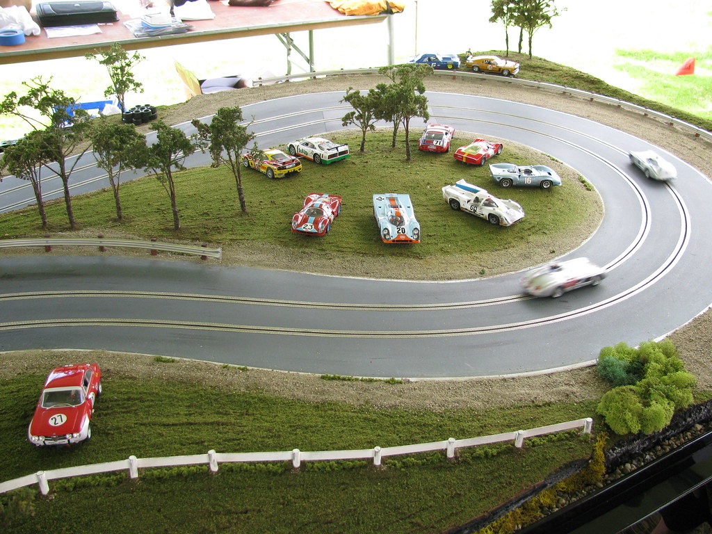 1/32 Slot Car Track Slot Mods USA Read about it here de… Flickr