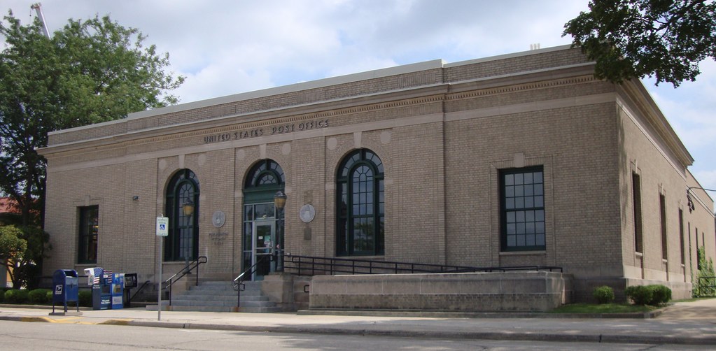 Post Office 53538 (Fort Atkinson, Wisconsin) Built in 1915… Flickr