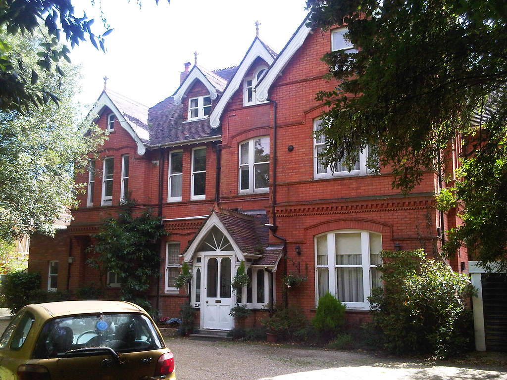 34 Portarlington Road, Westbourne, Bournemouth In 1979 thi… Flickr