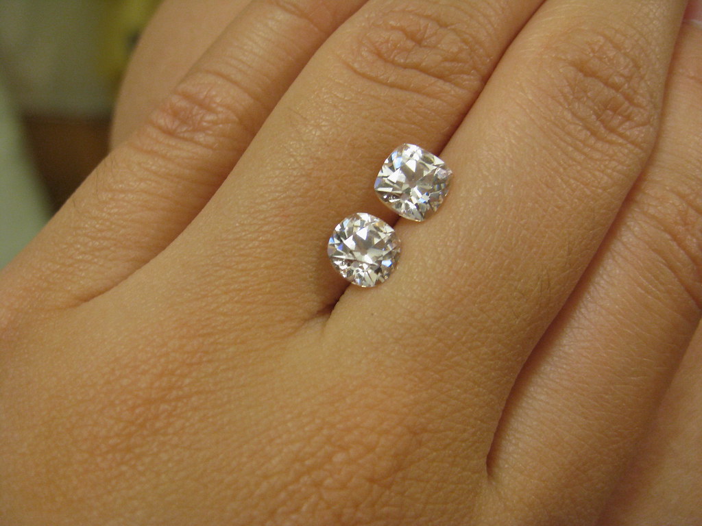 asha antique cushion vs old mine a photo on Flickriver