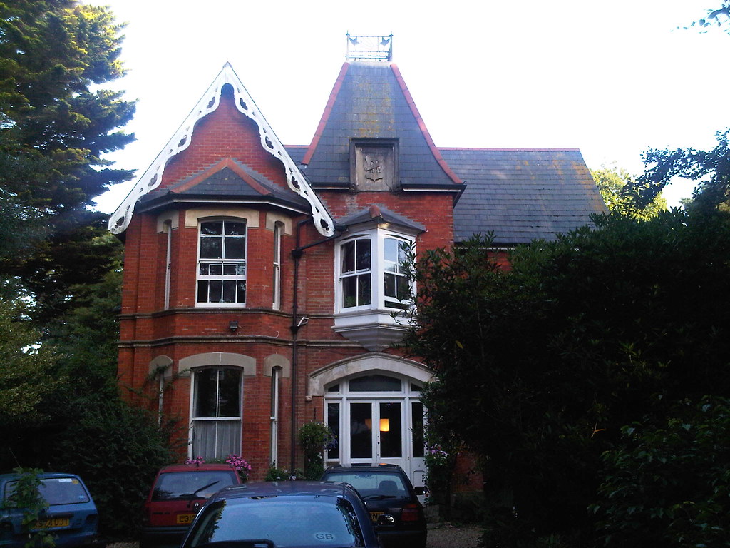 10 Durley Chine Road South, Bournemouth a photo on Flickriver