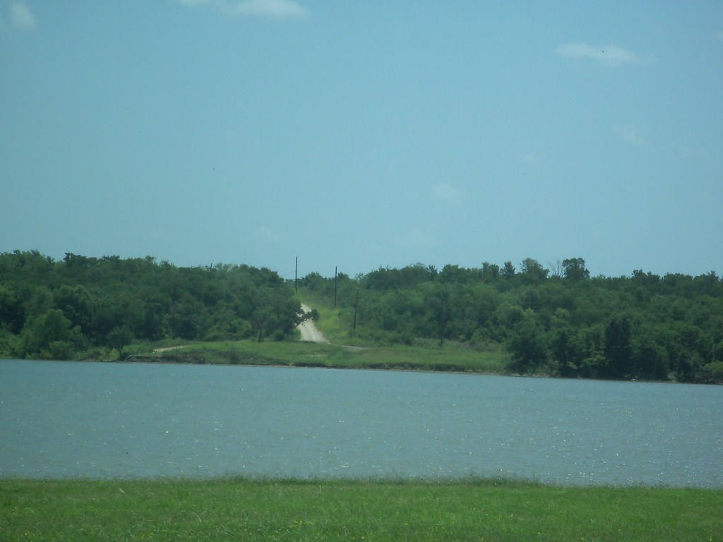 Road to?, Lake Halbert Park, Corsicana, Texas A road that … Flickr