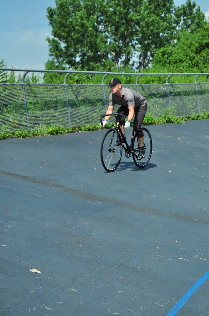 Queens Velodrome_3 Willy is wearing the Muxu Ride Shirt in… Flickr