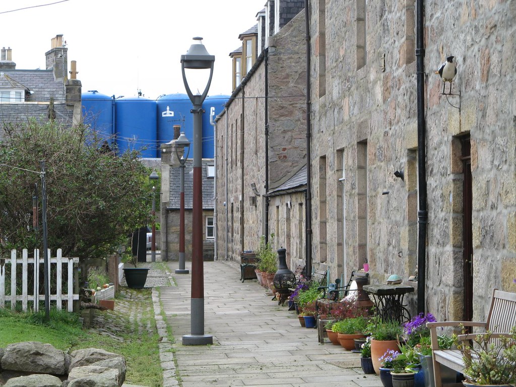 Terraced houses Footdee, Aberdeen "Footdee is a particul… Flickr