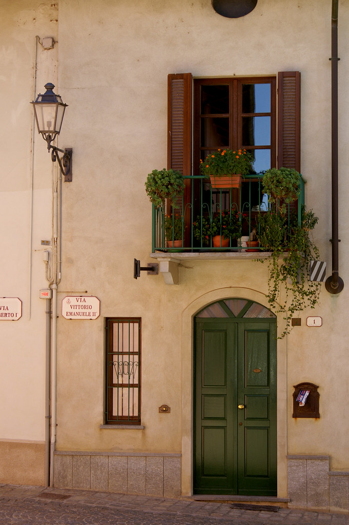 Verduno. a photo on Flickriver