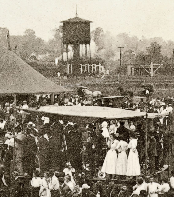 July 4th 1910, Lynn, Indiana, section 2 1910 postcard view… Flickr