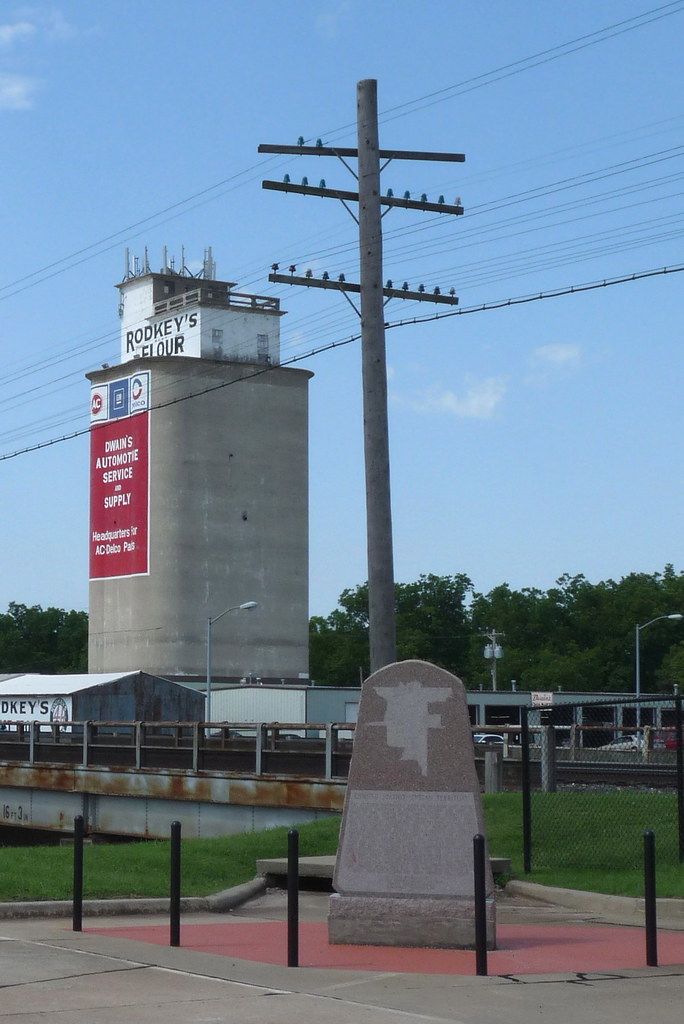 RODKEY'S FLOUR Landmark Landmark in Edmond, OK FYI James … Flickr