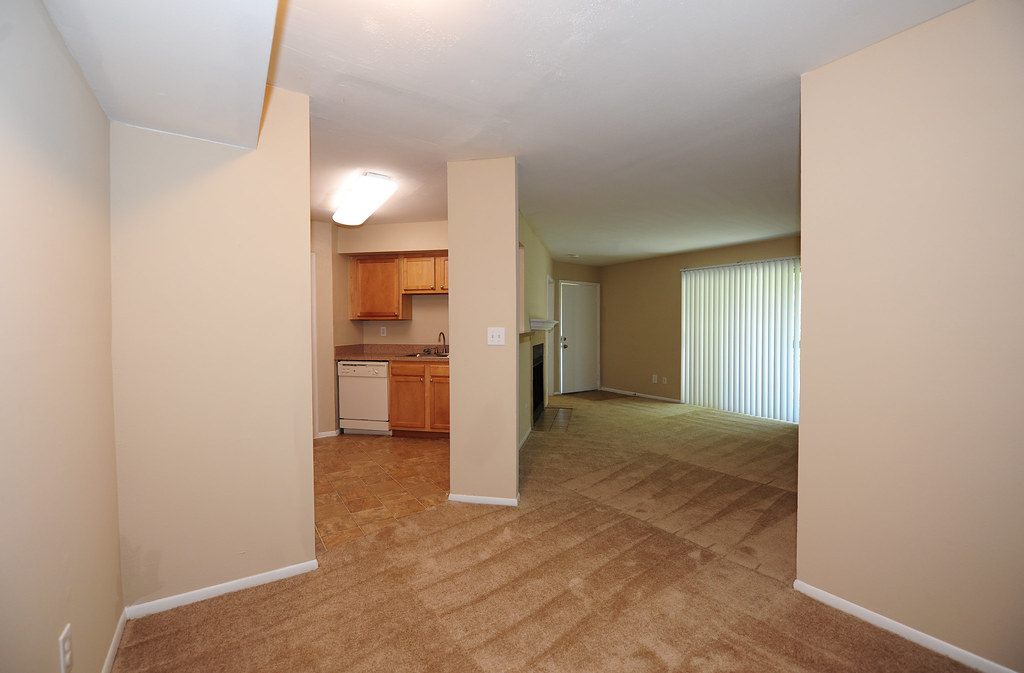 Bentley Green Apartments Bentley Green Apartments 8214 Pri… Flickr