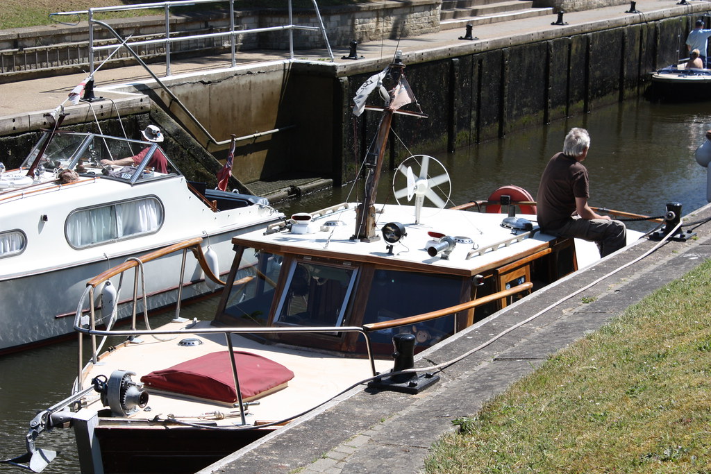 Staines to Windsor 018 Tracey SamuelSmith Flickr