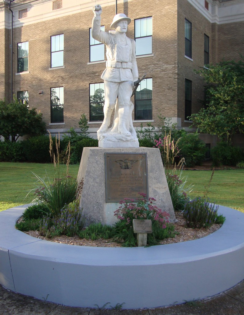 Parsons WWI Monument (Parsons, Kansas) Located on the grou… Flickr