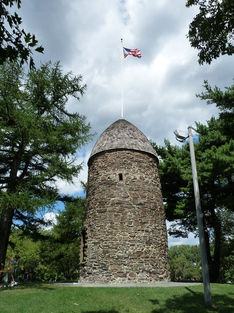 Powder House 2 The Powder House was built in 1703 or 1704 … Flickr