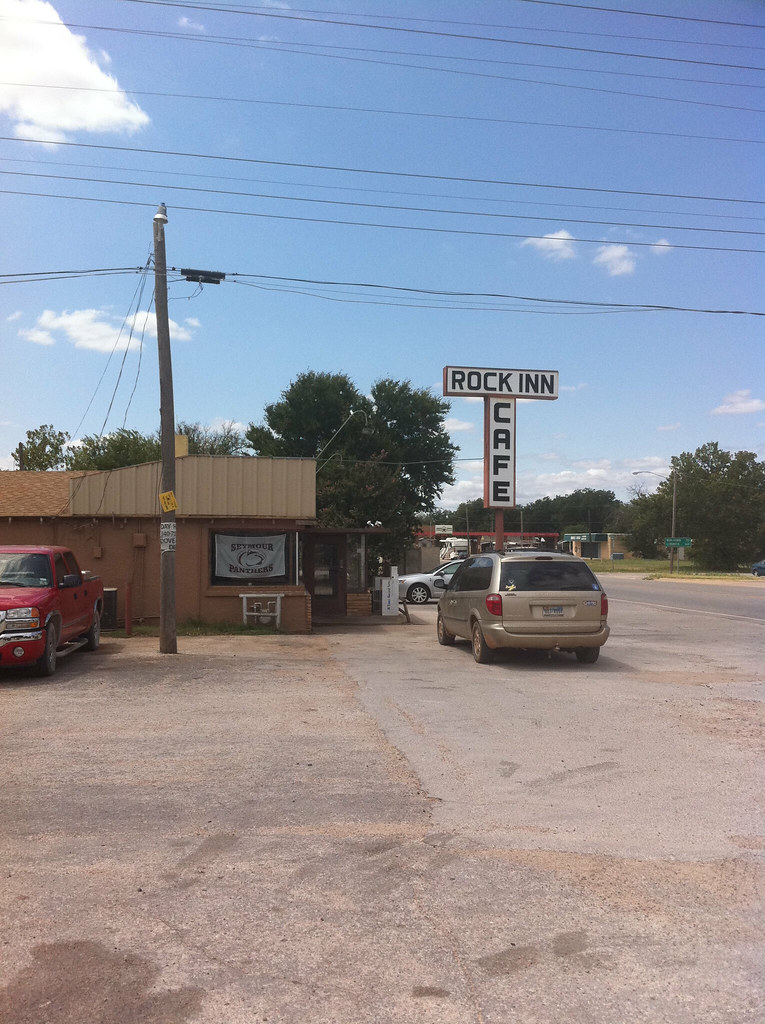 Rock Inn Cafe, Seymour Texas at the gas statio… Flickr