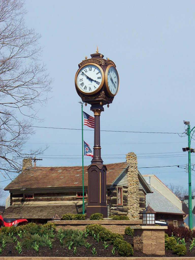 OH Columbiana Clock Clock on a post in Columbiana, Ohio.… Flickr
