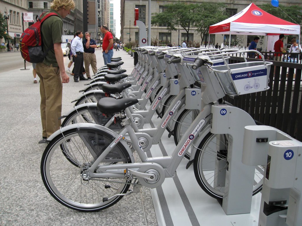 Chicago Bike "share" These bikes appeared at the Daley Cen… Flickr
