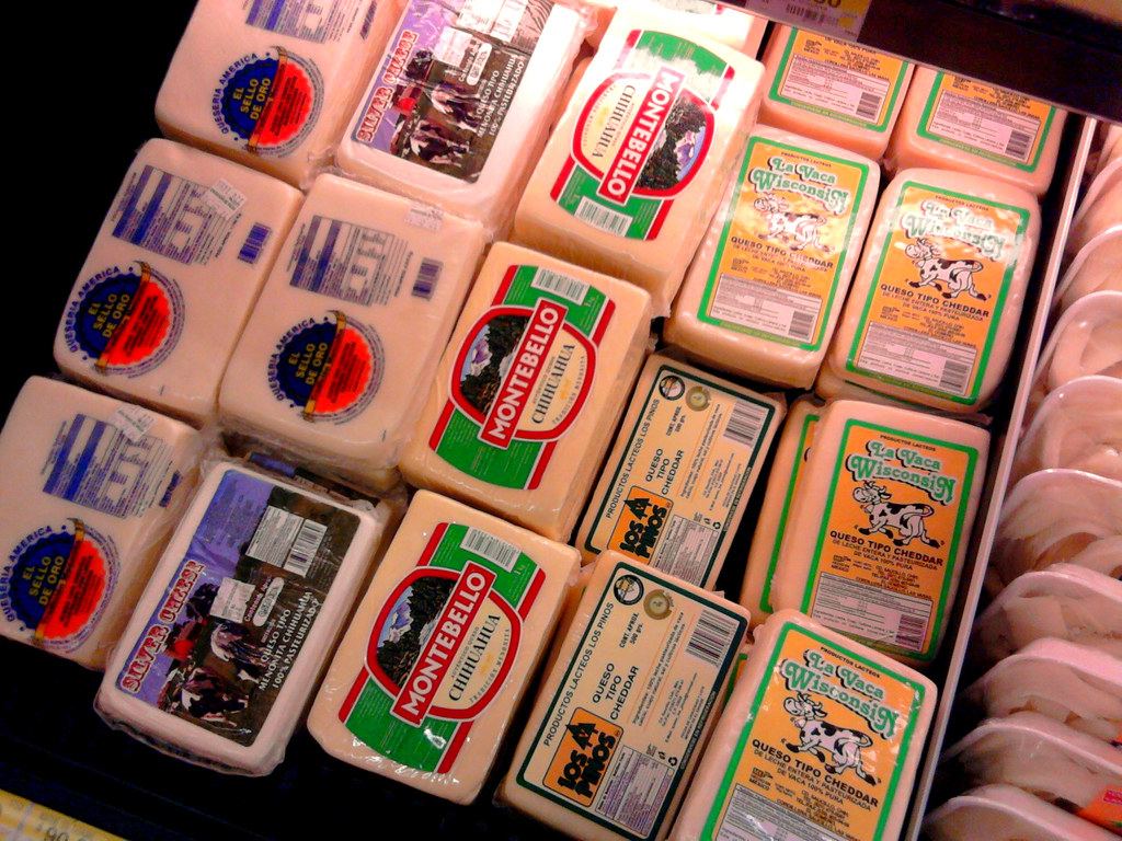 Cheese Menonite cheese, HEB Monterrey, México jrsnchzhrs Flickr