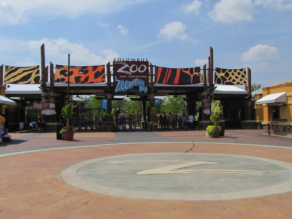 Columbus Zoo Entrance Andrew King Flickr