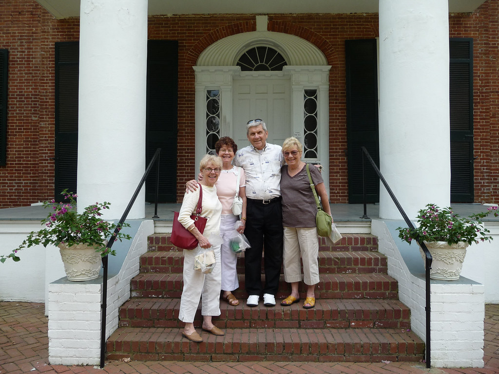 In front of Auburn, Natchez, MS E.L. Malvaney Flickr
