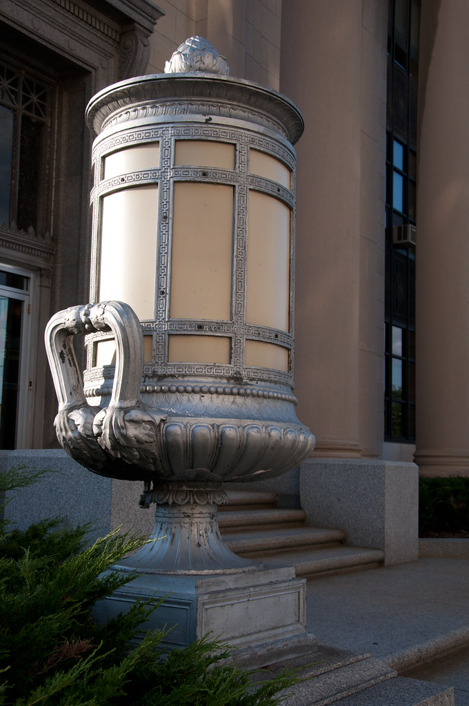 Light at the Rockford Post Office vxla Flickr