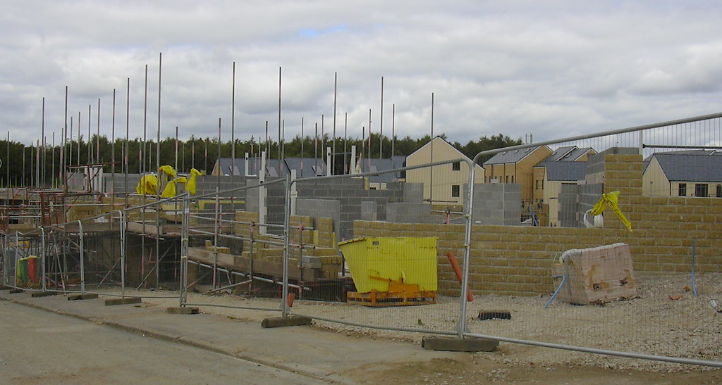New Houses Cog Lane, Burnley A NEW estate in the shadow of… Flickr